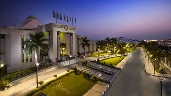 مصاريف وتنسيق جامعة مصر للعلوم والتكنولوجيا